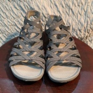 BARETRAPS Women's Gray Stretch Elastic Straps Gladiator Sandals 9M